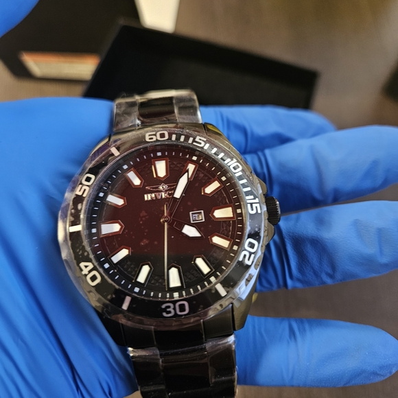 Invicta Men's Black and White Pro Diver - Picture 3 of 3